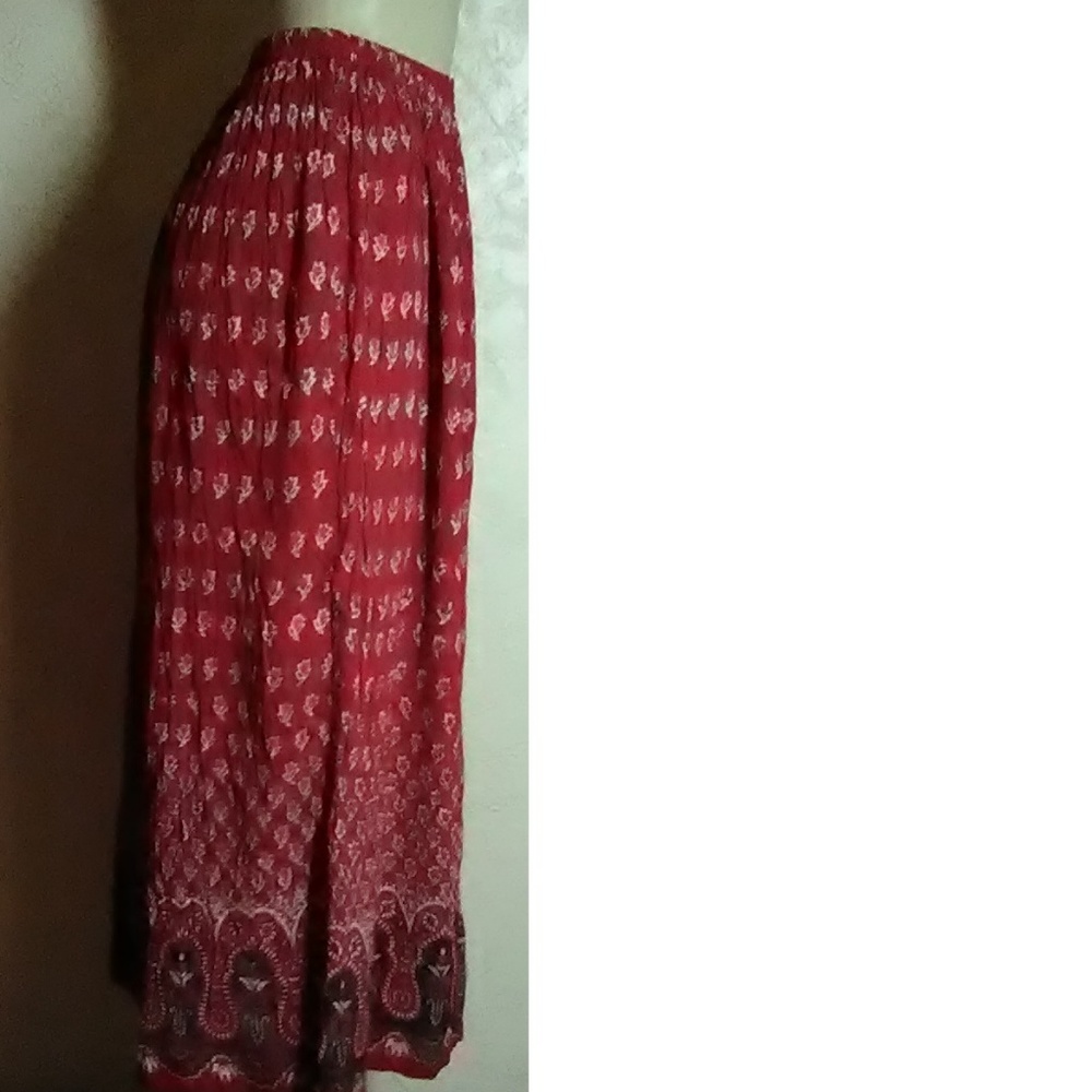 Neo Nostalgia  Red Print Boho Skirt Size S - Picture 6 of 6